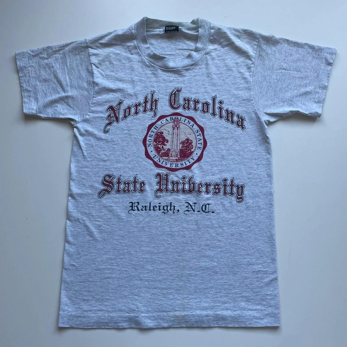 Vintage Style 90S North Carolina State University Graphic T-Shirt Sweatshirt Hoodie Gifts Sports Lover