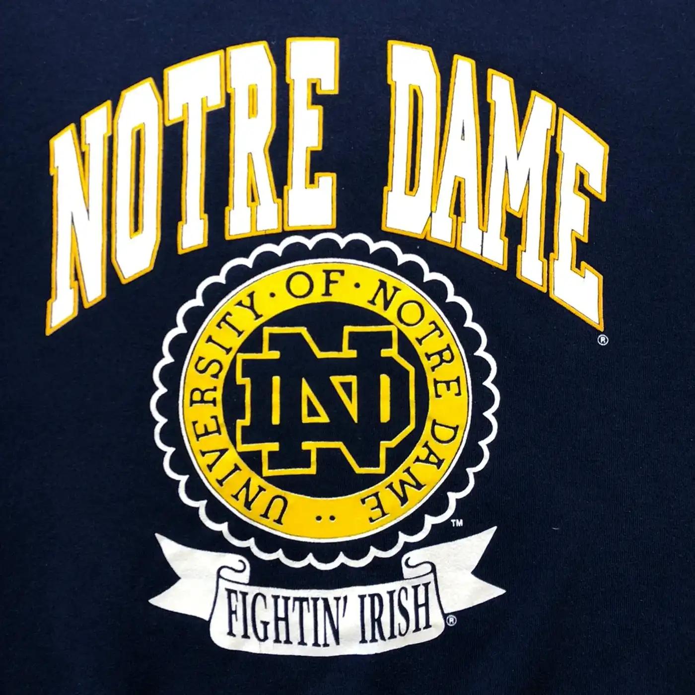 Vintage Style 90'S Notre Dame University T-Shirt Sweatshirt Hoodie American Football Gifts Lover - Image 2