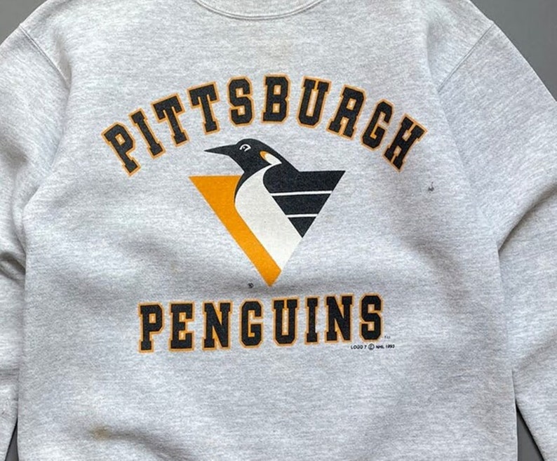 Vintage Style 90S Pittsburgh Penguins Crewneck Sweatshirt, Pittsburgh Penguins Shirt, Pittsburgh Penguins Hoodie - Image 2