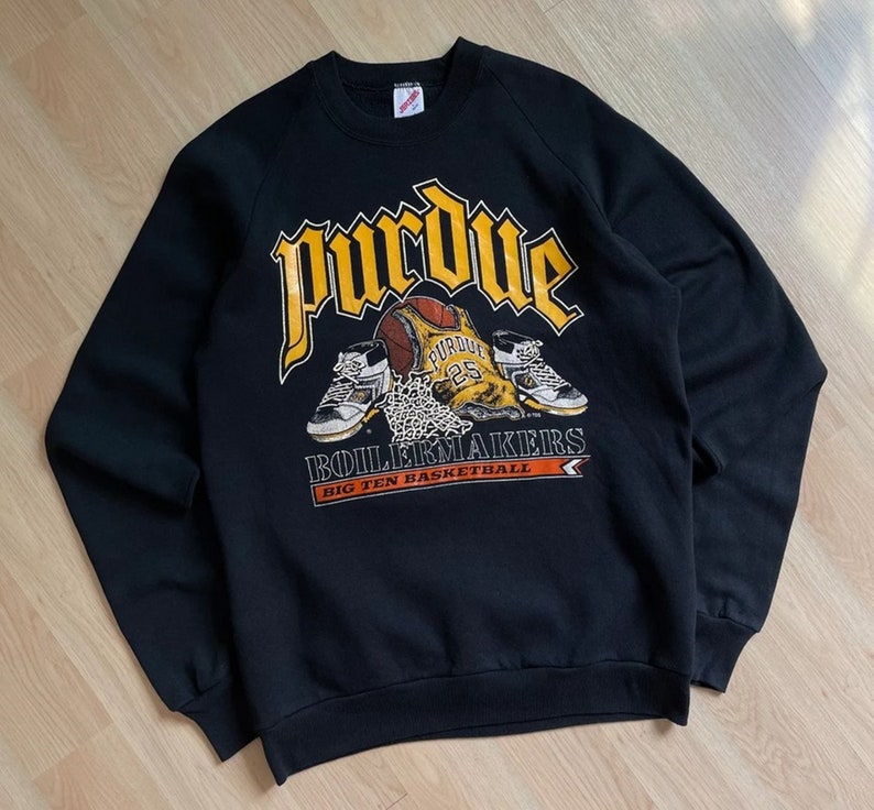 Vintage Style 90S Purdue Boilermakers Basketball Sweatshirt, Purdue Boilermakers Shirt, Purdue Boilermakers Hoodie - Image 2