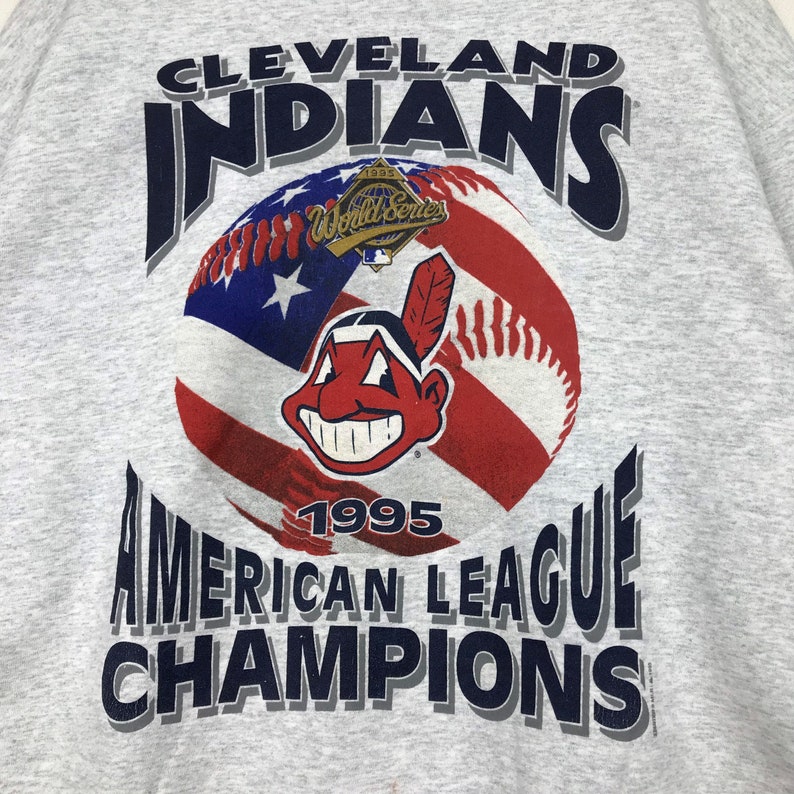 Vintage Style 90’S Starter Mlb Cleveland Indians Crewneck Sweatshirt, Mlb Cleveland Indians Sweater Pullover, Hoodie - Image 2