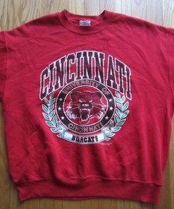 Vintage Style 90S University Of Cincinnati Bearcats Crewneck Sweatshirt, Cincinnati Bearcats Shirt