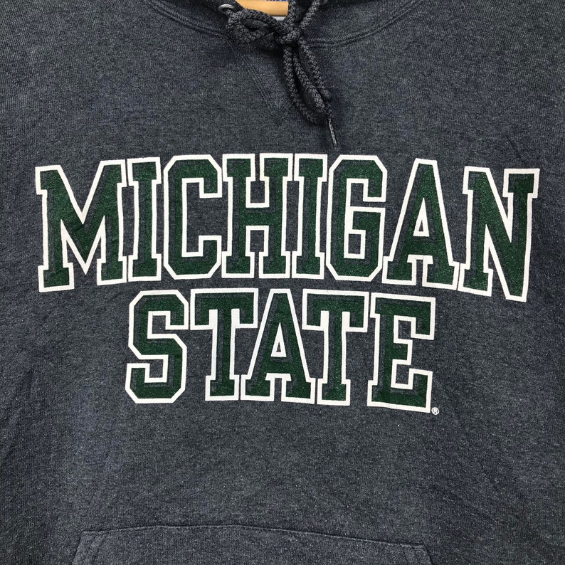 Vintage Style 90’S University Of Michigan State Pullover Hoodie Sweater Pullover Unisex Clothing - Image 2
