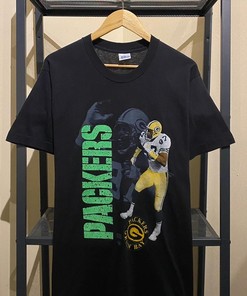 Vintage Style 90s NFL Green Bay Packers Sweatshirt T-shirt Ideal Gift for NFL Fans