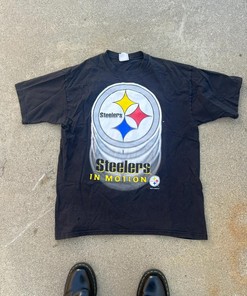 Vintage Style 90s NFL Steelers Sweatshirt T-shirt Ideal Gift for NFL Fans