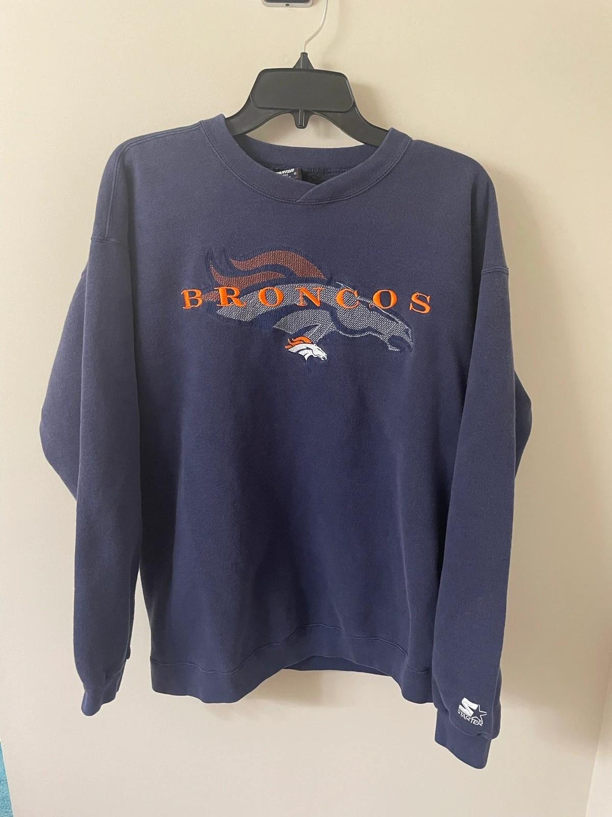Vintage Style 90s Starter NFL Denver Broncos Sweatshirt T-shirt Ideal Gift for NFL Fans