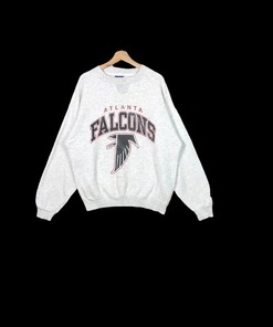 Vintage Style 90’s Starter NFL Falcons Big Logo Sweatshirt T-shirt Ideal Gift for NFL Fans
