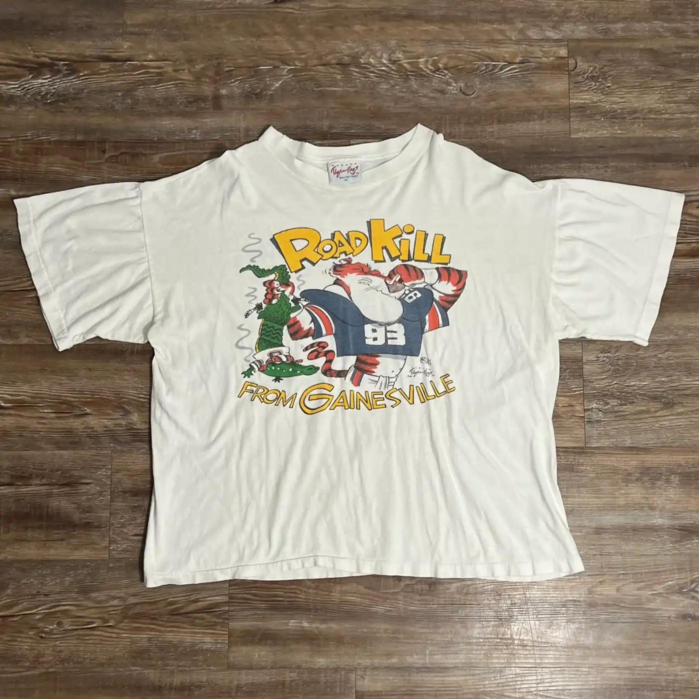 Vintage Style Auburn Tigers Vs. Florida Gators T Rags T-Shirt Sweatshirt Hoodie American Football Gifts Lover