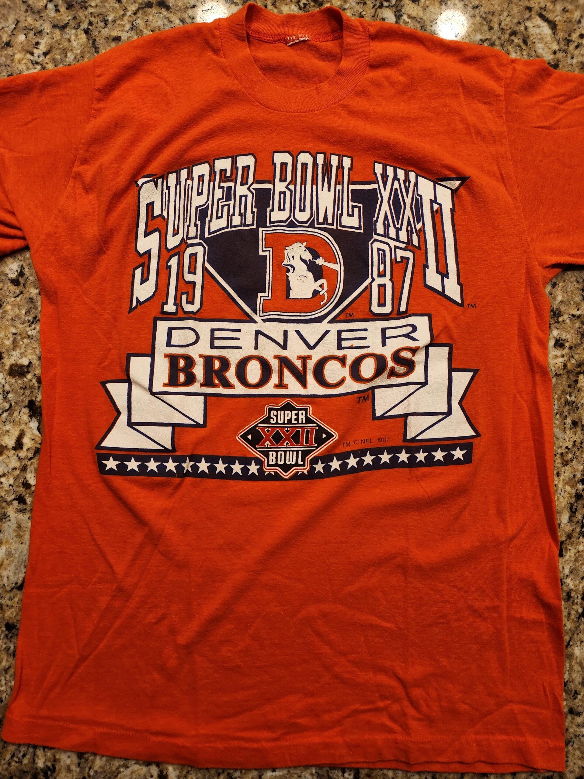 Vintage Style Denver Broncos 1987 Superbowl Xxii Single Stitch Sweatshirt T-shirt, NFL Football Teams Gifts For Fans