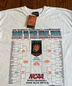 Vintage Style Duke Basketball Ncaa Final Four Sweatshirt Hoodie Football Game Day T-Shirt Lover