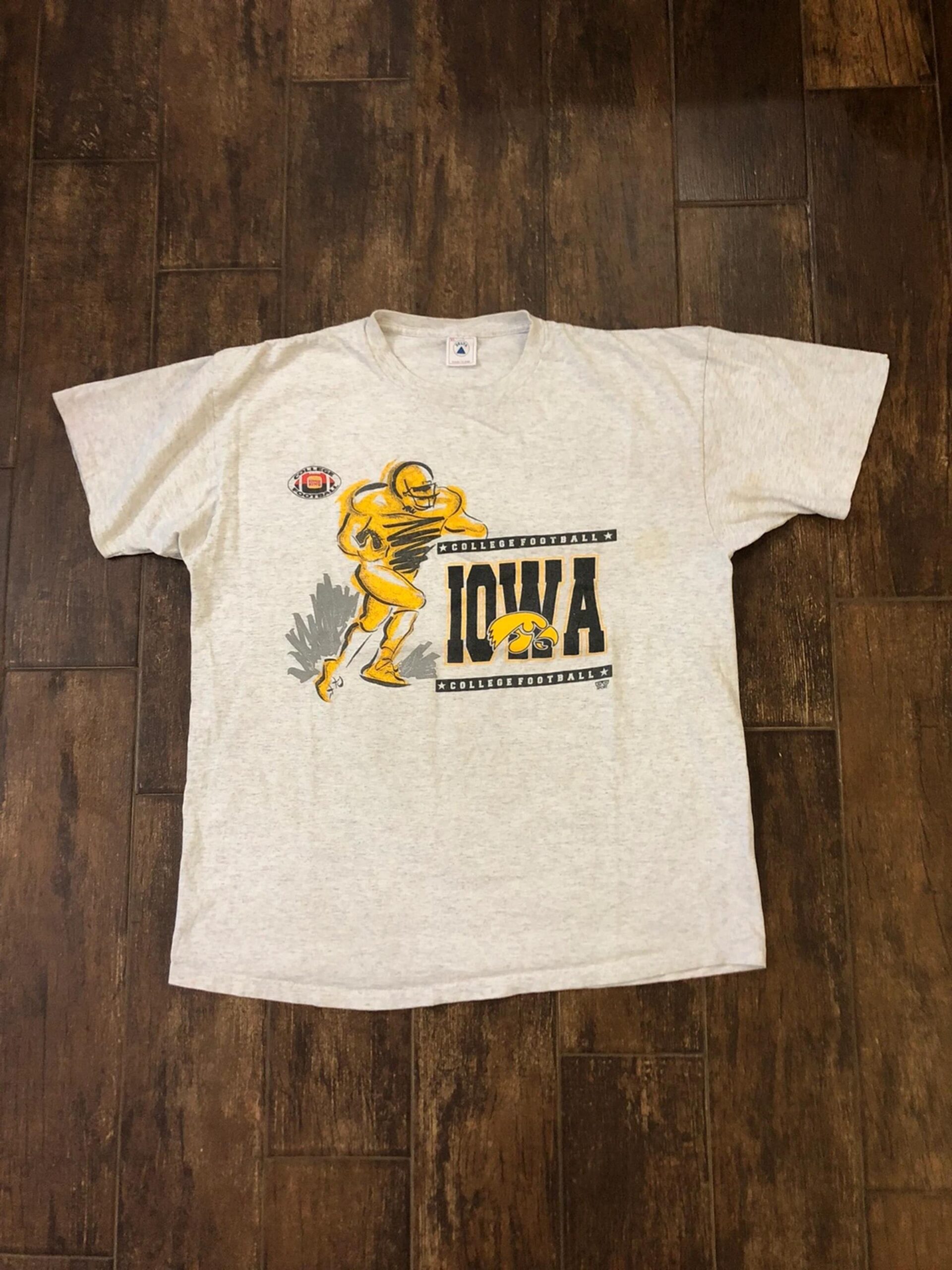 Vintage Style Iowa Hawkeyes Football University American Sweatshirt Gifts For Ncaa