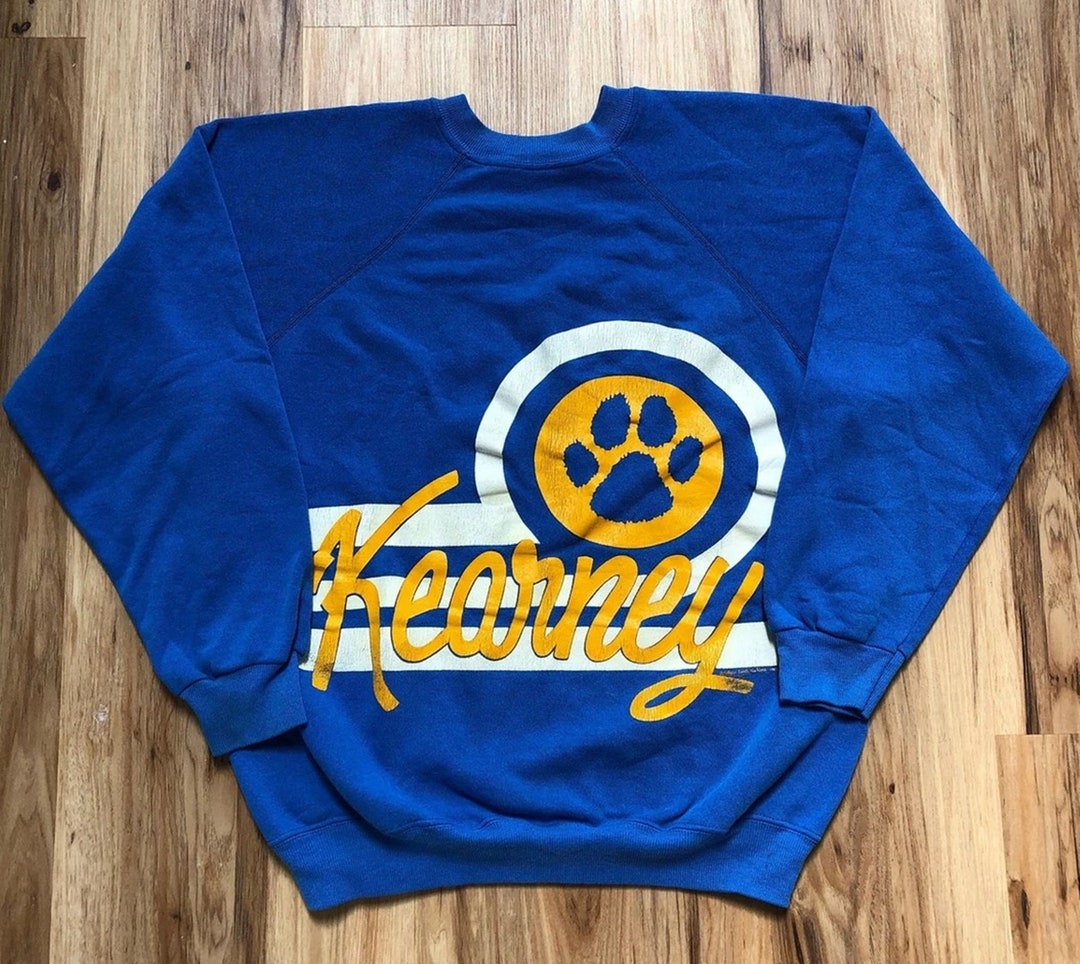 Vintage Style Kearney Bearcats Crewneck Sweatshirt, Kearney Bearcats Sweater, Kearney Shirt, Vintage Style 90S Shirt