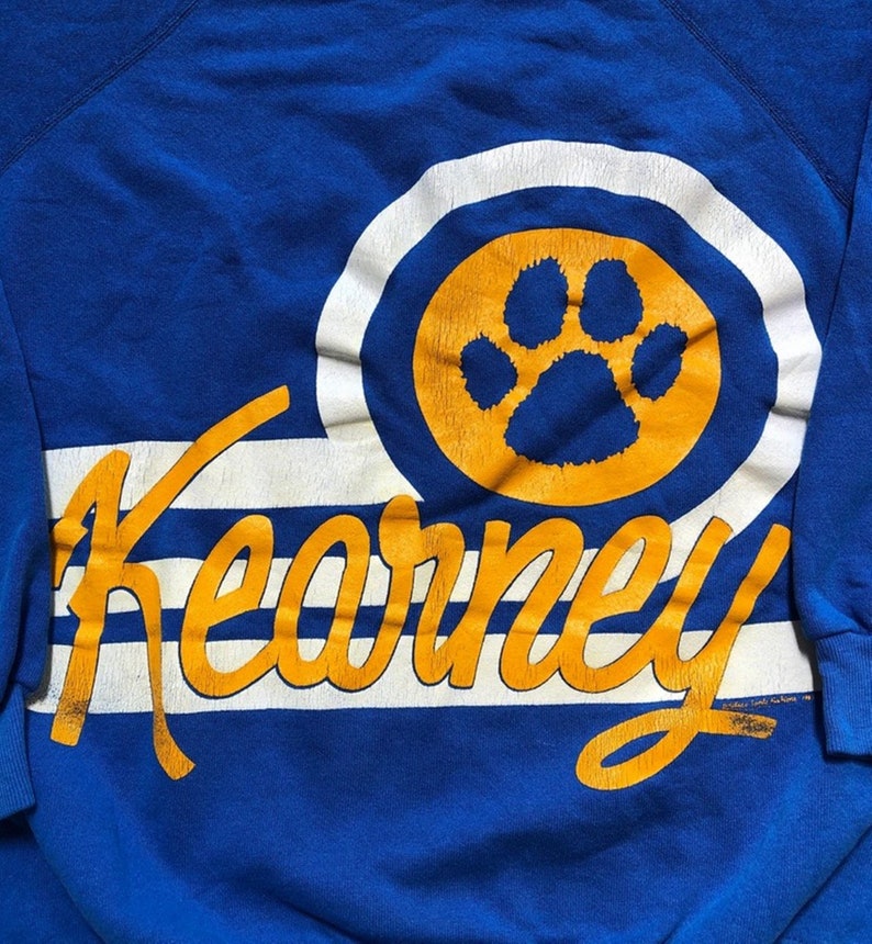 Vintage Style Kearney Bearcats Crewneck Sweatshirt, Kearney Bearcats Sweater, Kearney Shirt, Vintage Style 90S Shirt - Image 2