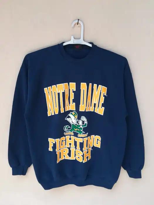 Vintage Style Made In Usa Notre Dame Fighting Irish T-Shirt Sweatshirt Hoodie American Football Gifts Lover