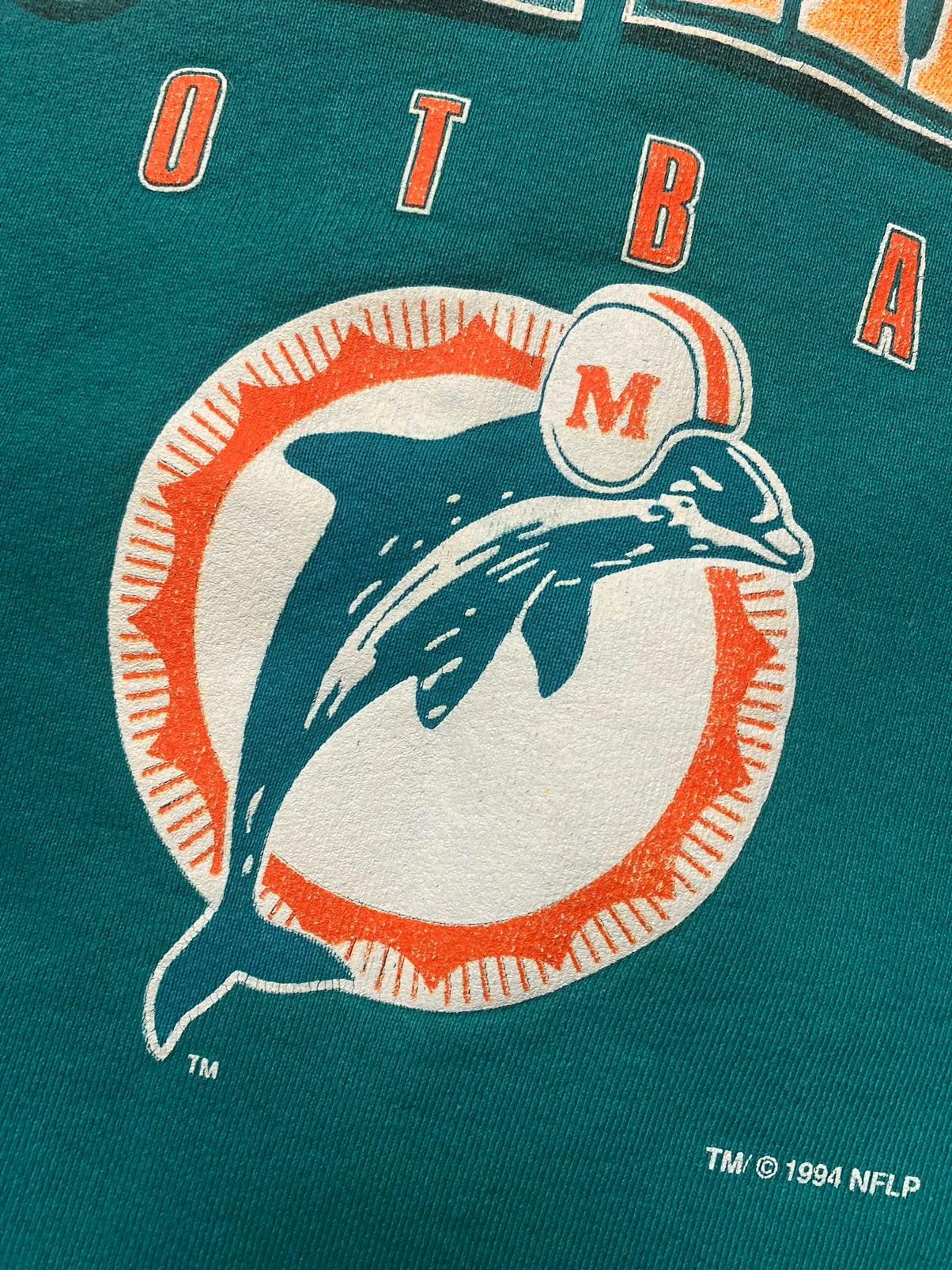 Vintage Style Miami Dolphins 1994 Big Logo Sweatshirt T-shirt Ideal Gift for NFL Fans - Image 2