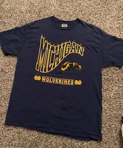 Vintage Style Michigan Ncaa Gear - T-Shirt, Sweatshirt, Hoodie