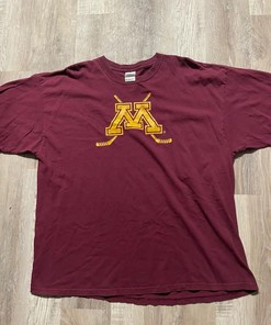 Vintage Style Minnesota Golden Gophers Hockey T-Shirt Sweatshirt Hoodie American Football Gifts Lover
