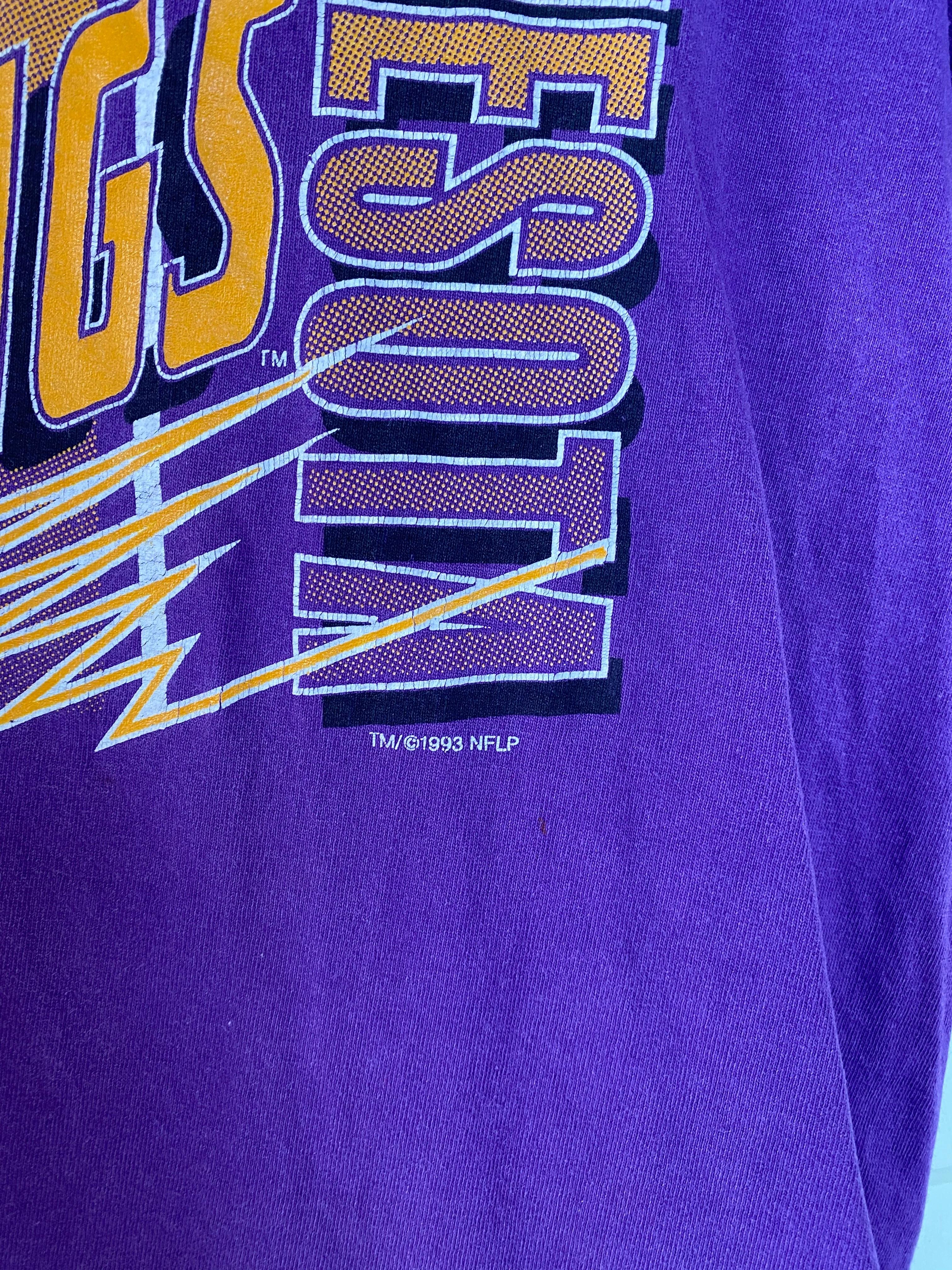 Vintage Style Minnesota Vikings Sweatshirt T-shirt, NFL Football Teams Gifts For Fans - Image 3