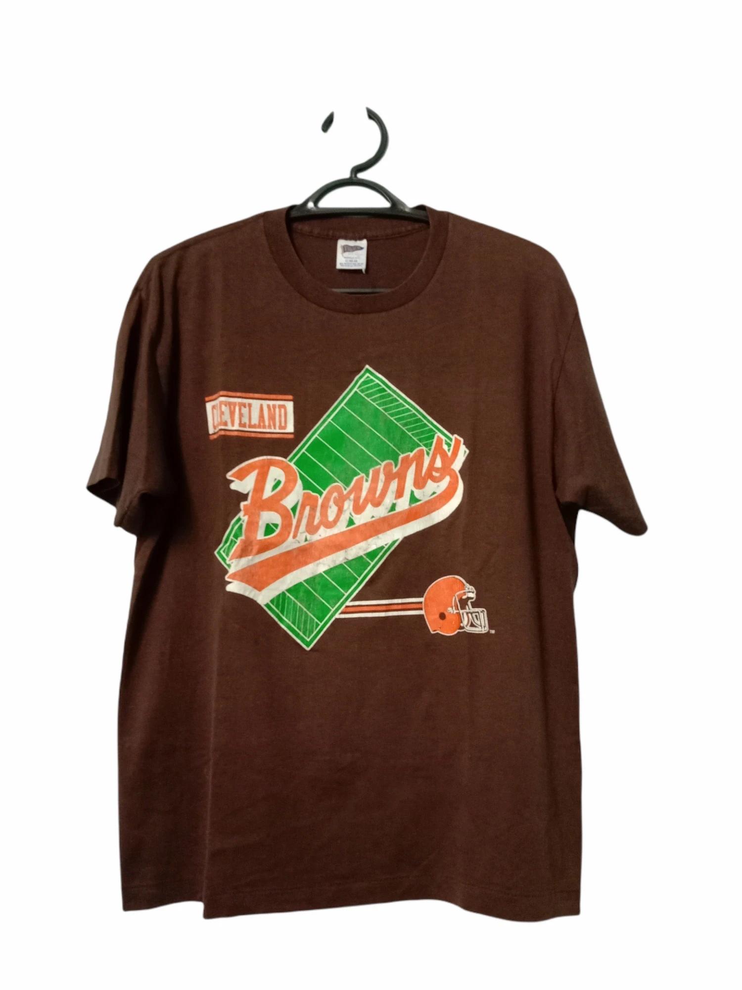 Vintage Style NFL Cleveland Sweatshirt T-shirt, NFL Football Teams Gifts For Fans