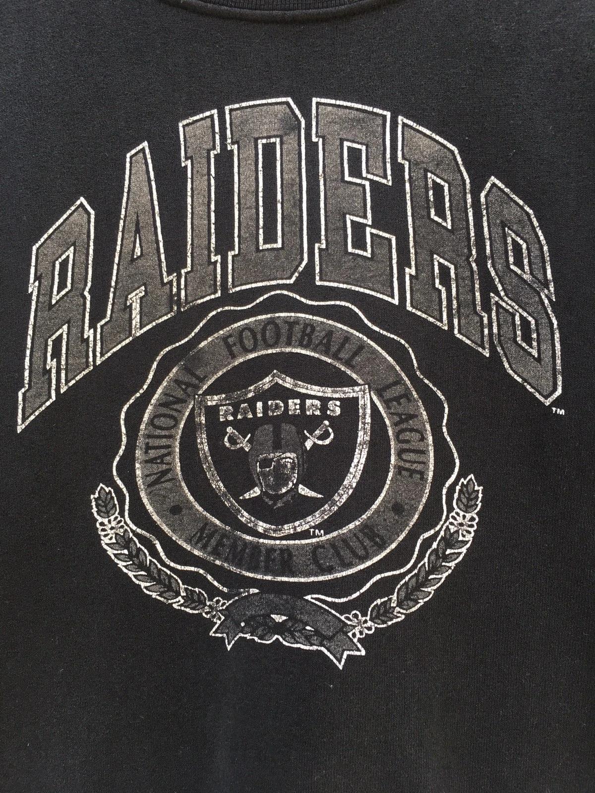 Vintage Style NFL Oakland Raiders Big Logo Member Sweatshirt T-shirt Ideal Gift for NFL Fans - Image 2