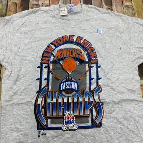 Vintage Style New York Knicks Sweatshirt Pullover Hoodie Reprinted Gift For Bna Fans - Image 2