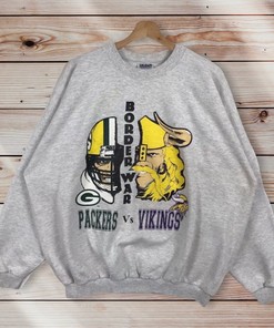 Vintage Style Nfl Minnesota Vikings Vs Nfl Green Bay Packers Crewneck Sweatshirt Sweater Pullover Hoodie