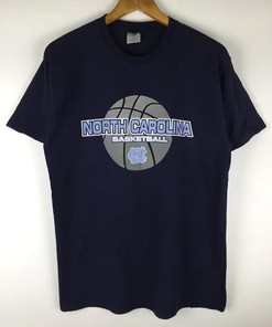 Vintage Style North Carolina Basketball 00'S Ncaa Sweatshirt Hoodie Football Game Day T-Shirt Lover