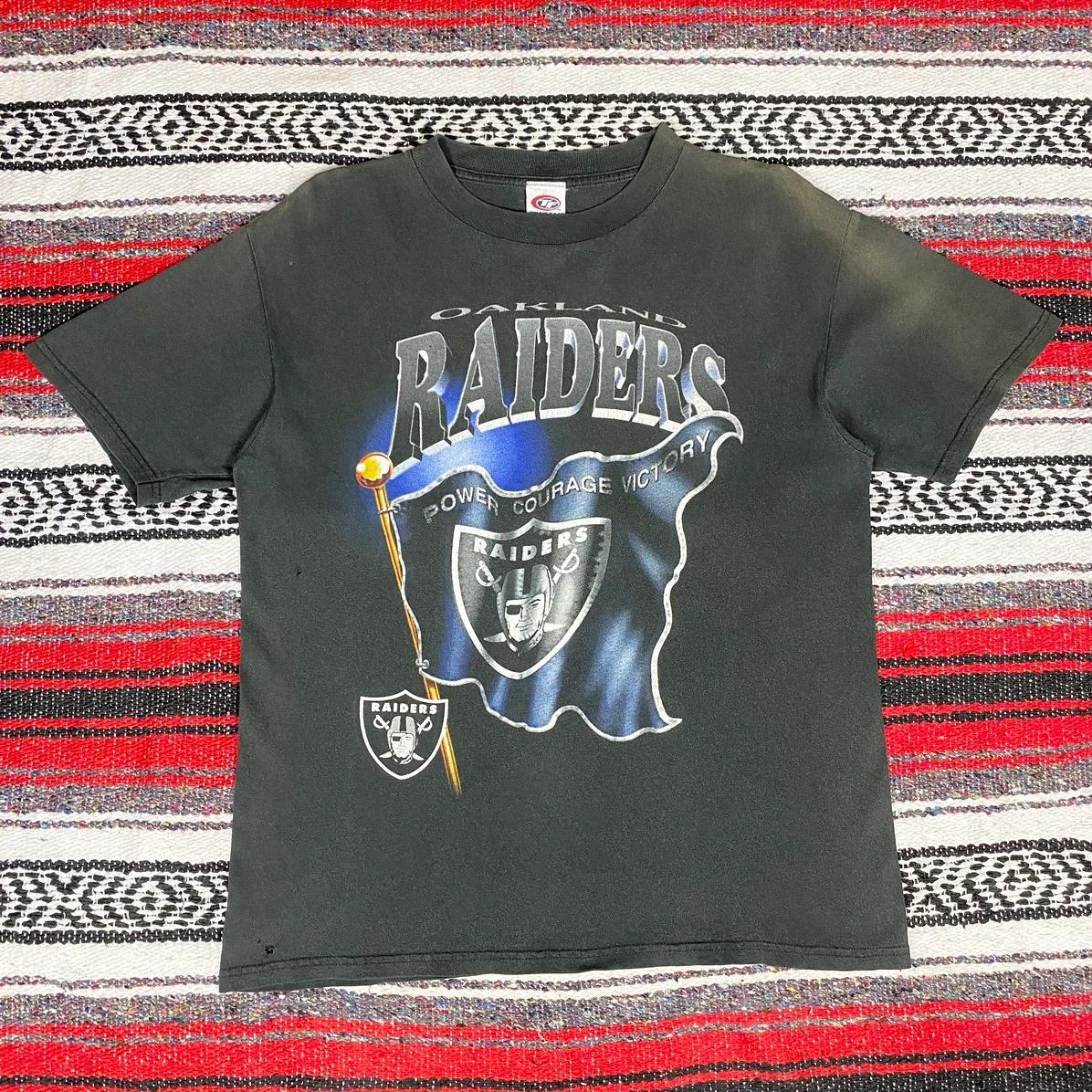 Vintage Style Oakland Raiders Sweatshirt T-shirt Ideal Gift for NFL Fans