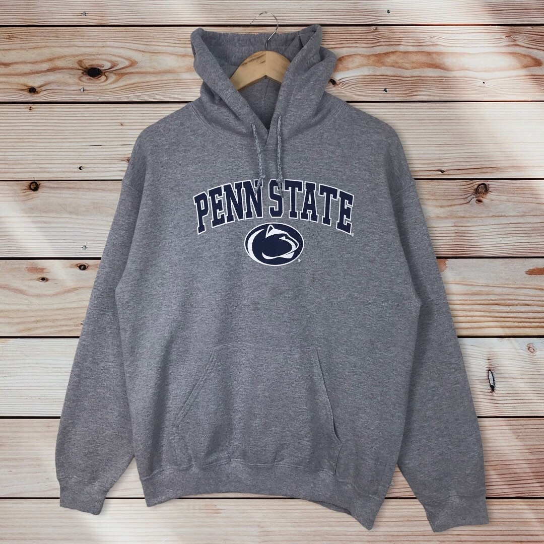 Vintage Style Penn State University Pullover Hoodie Printed Spell Out Logo Penn State University Sweater Pullover