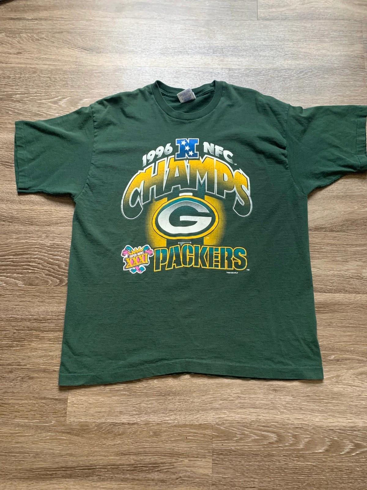 Vintage Style Pro Player Green Bay Packers NFC Champs Sweatshirt T-shirt Ideal Gift for NFL Fans