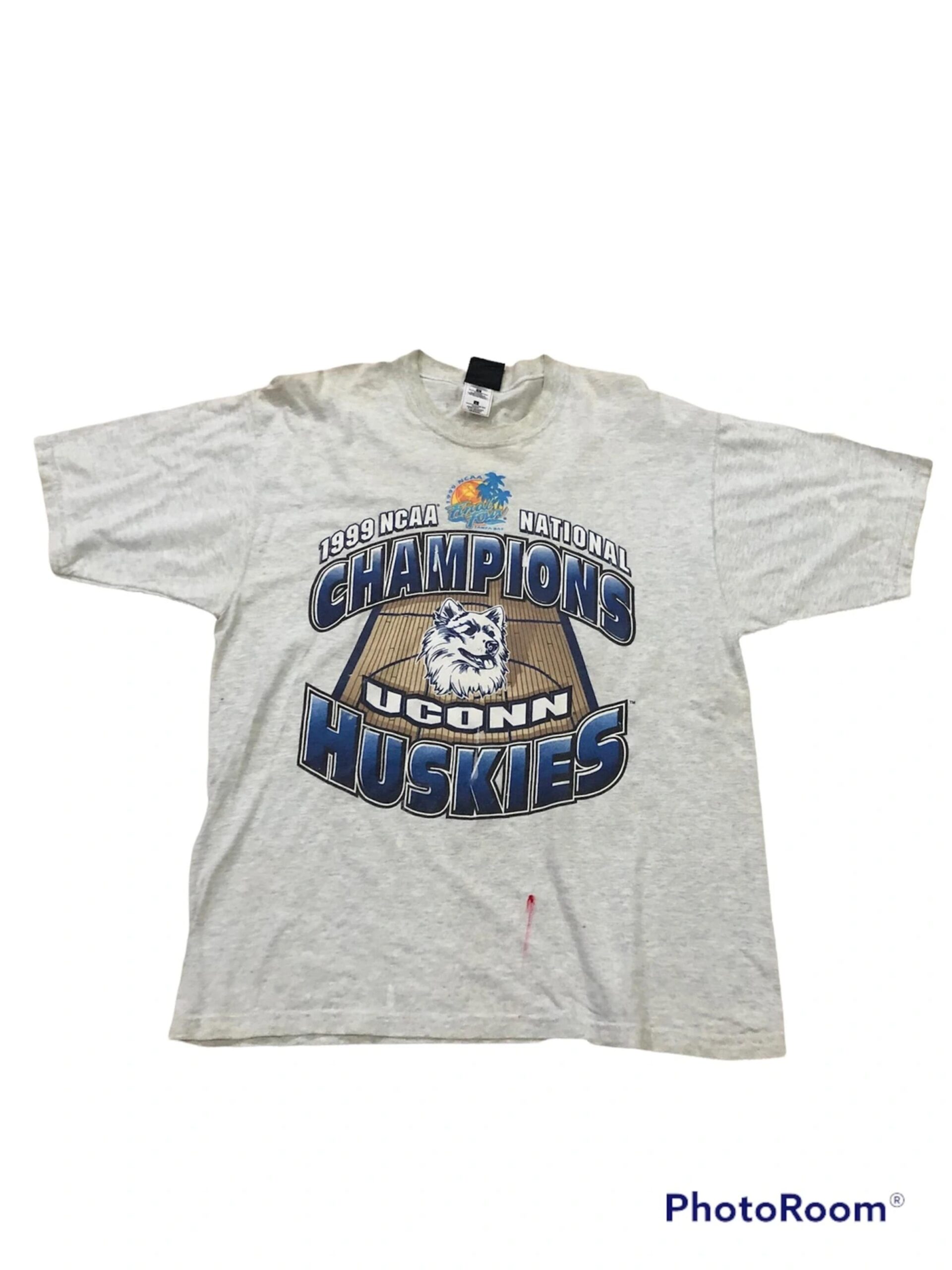 Vintage Style Style 1999 Ncaa National Champions Uconn Huskies Hoodie Sweatshirt Sweatshirt Full Size Gifts For Ncaa