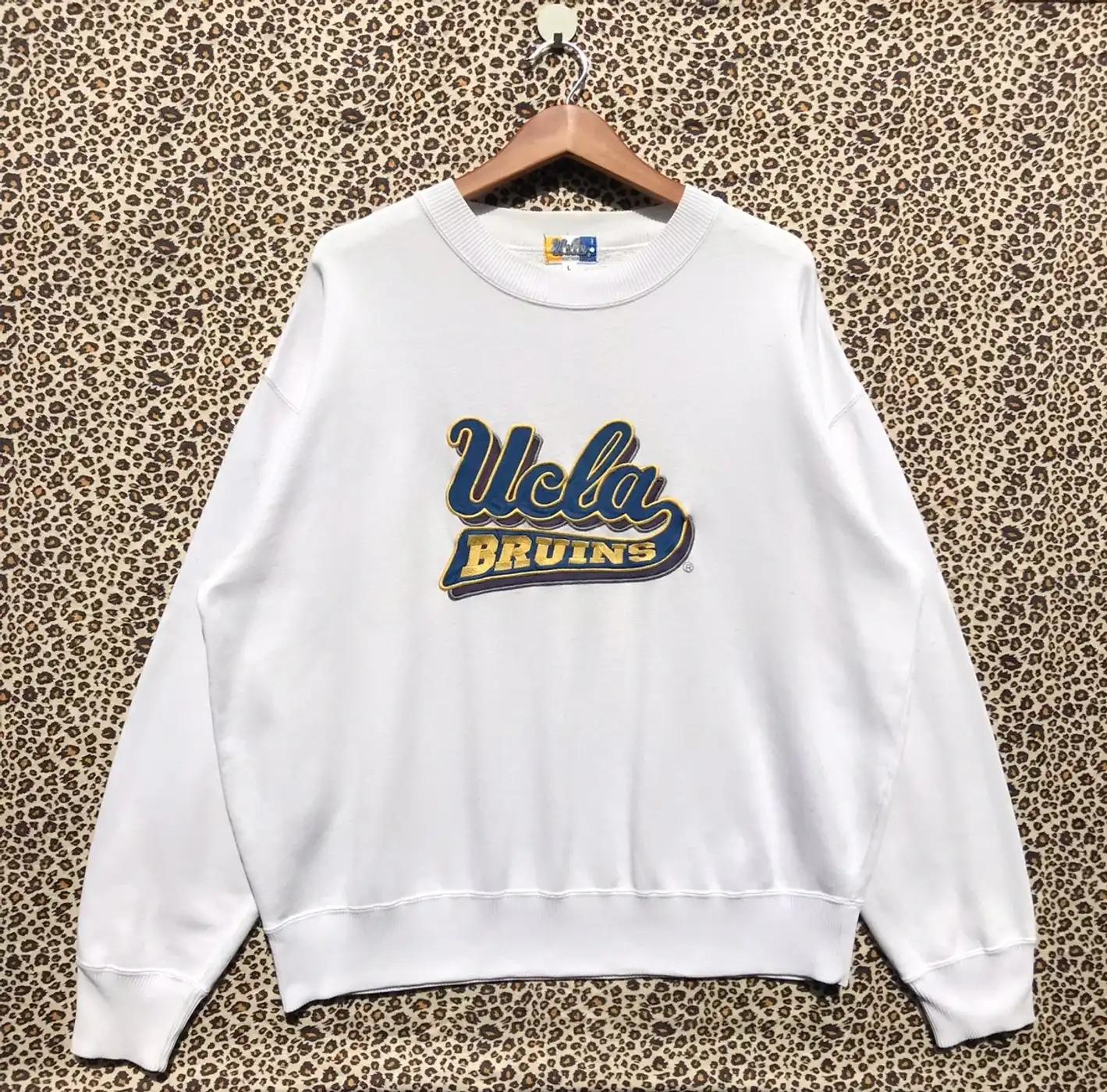 Vintage Style Ucla Bruins Football Ucla T-Shirt Sweatshirt Hoodie American Football Gifts Lover