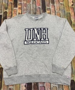 Vintage Style Unh Wildcats T-Shirt Sweatshirt Hoodie Crewneck Pullover American Football Gifts Lover