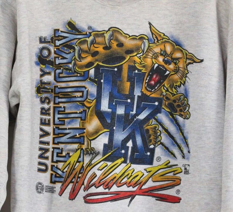 Vintage Style University Of Kentucky Wildcats Sweatshirt, Vintage Style 90S Shirt Kentucky Wildcats Sweater - Image 2