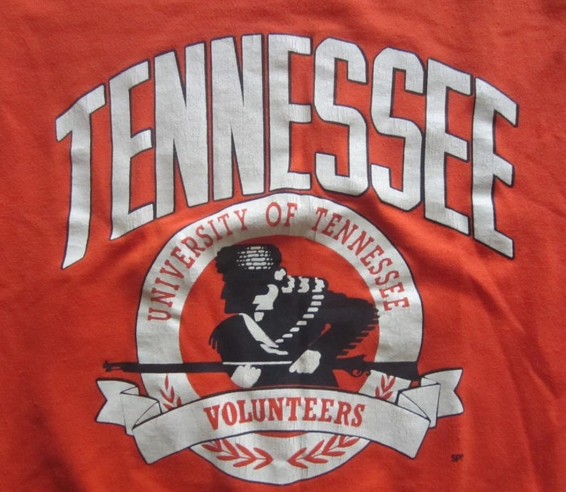 Vintage Style University Of Tennessee Volunteers Crewneck Sweatshirt Vintage Tennessee Volunteers Shirt - Image 2