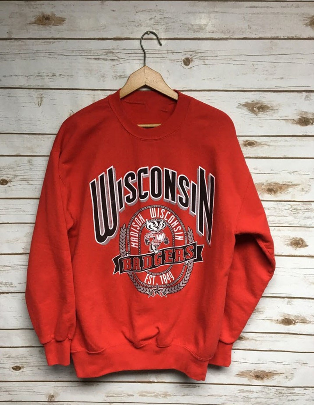 Vintage Style University Of Wisconsin Badgers Sweatshirt, University Wisconsin Badgers Sweater