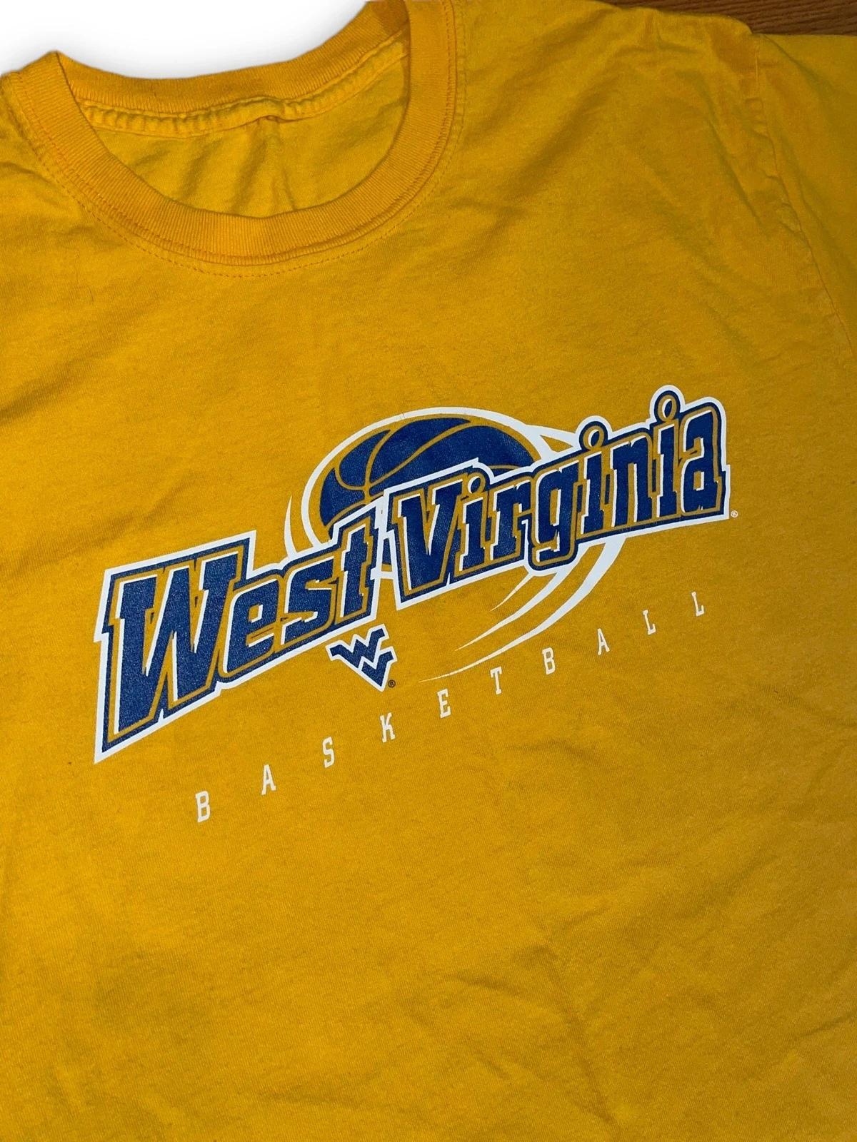 Vintage Style West Virginia Mountaineers Wvu Basketball T-Shirt Sweatshirt Hoodie Full Size Gifts For Ncaa