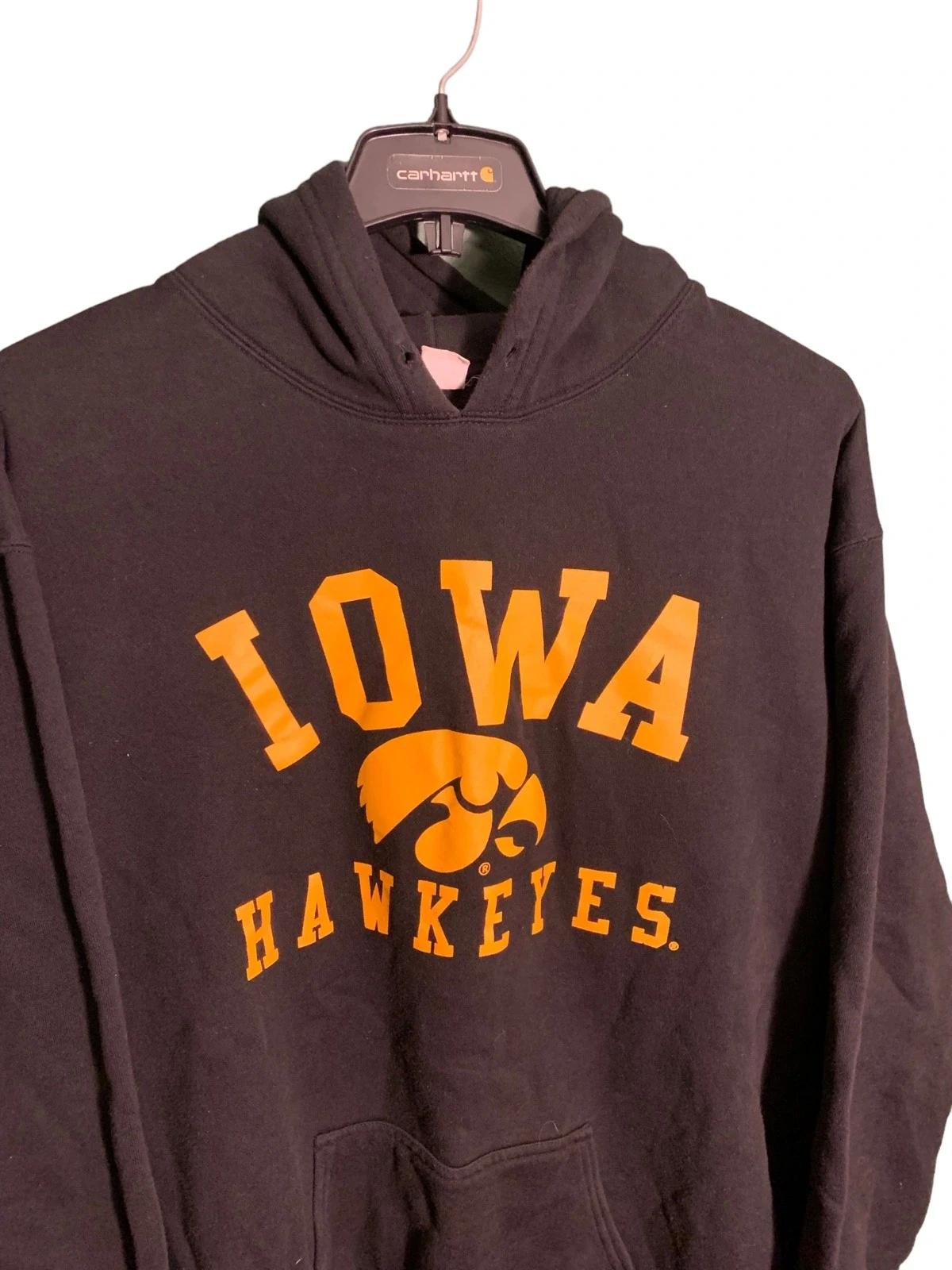 Vintage University Of Iowa Hawkeyes T-Shirt Hoodie Perfect Gift For Fans Of Ncaa Sports - Image 2