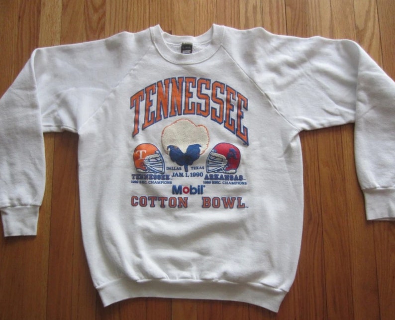 Vintage University Of Tennessee Vs Arkansas Cotton Bowl Sweatshirt Retro 90S Tennessee Shirt
