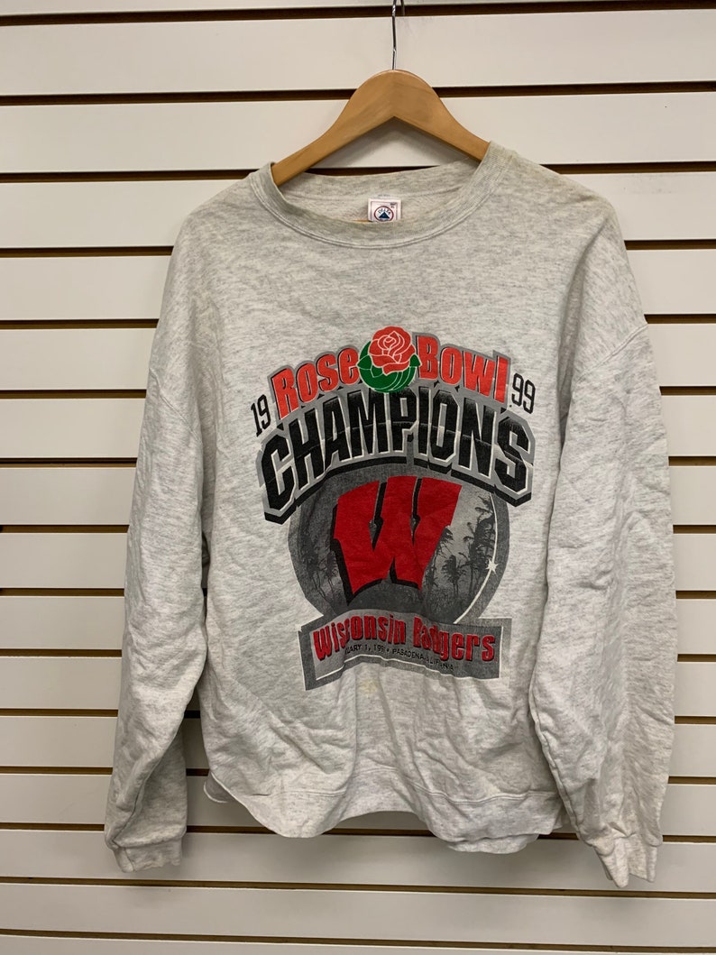 Vintage Wisconsin Badger State Pullover Sweatshirt for Football Fans - NCAA Gifts