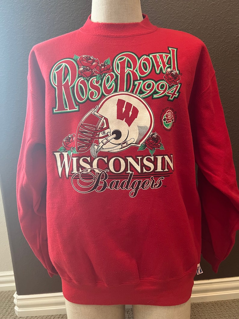 Vintage Wisconsin Badgers 1994 Rose Bowl Crewneck Sweatshirt - NCAA Football Gear for Fans