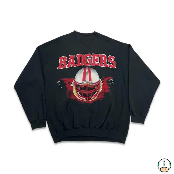 Vintage Wisconsin Badgers NCAA Sweatshirt from the 1990s, Ideal Gift for Fans
