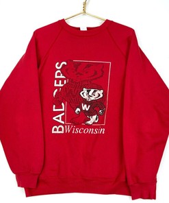 Vintage Wisconsin Badgers Red Discus Athletic Crewneck Sweatshirt - NCAA Clothing