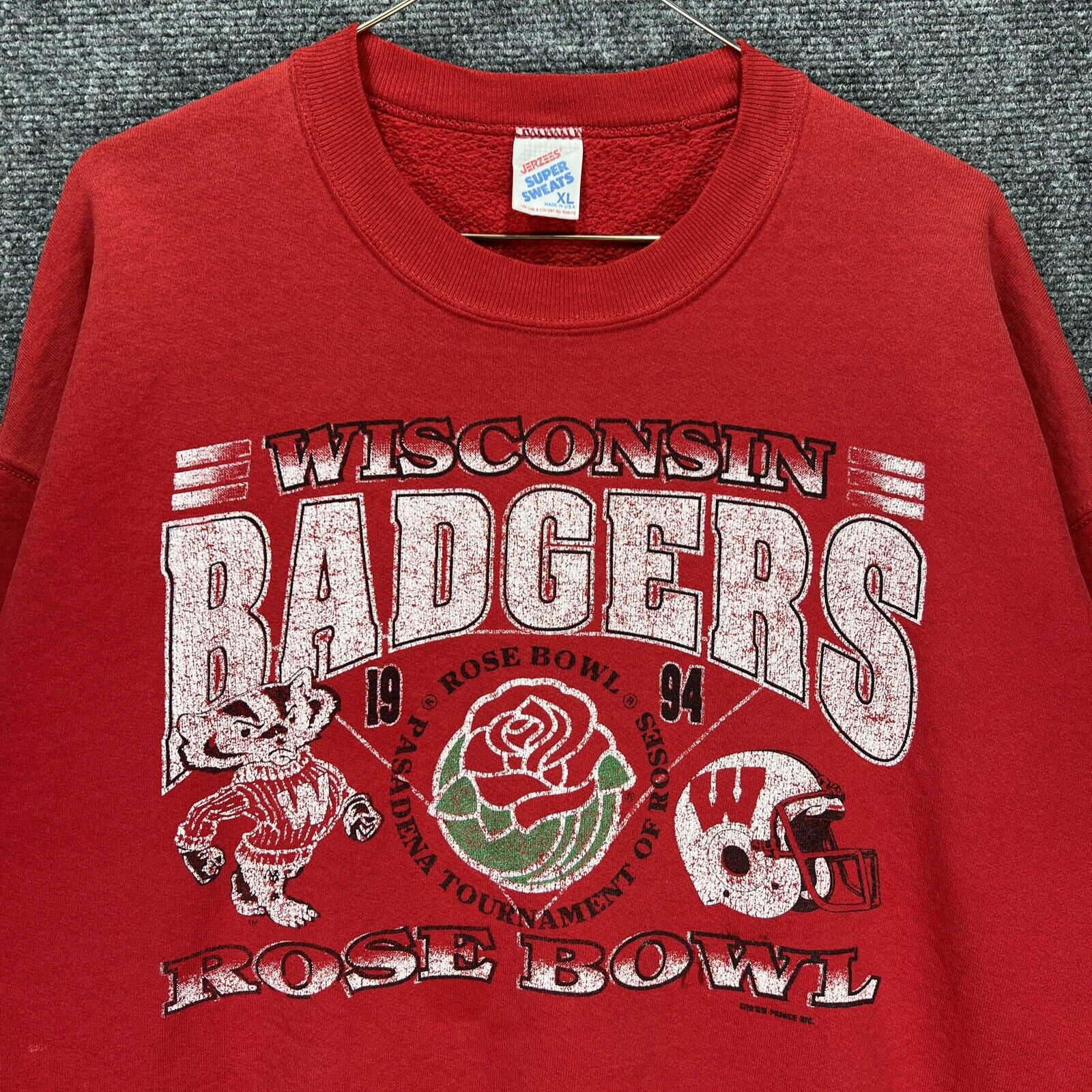 Vintage Wisconsin Badgers Red Sweatshirt - 1994 Rose Bowl College Sports Gear - Image 2