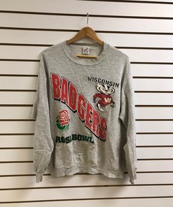 Vintage Wisconsin Badgers Rose Bowl Sweatshirt, Perfect Gift for NCAA Fans