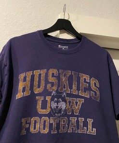 Washington Huskies T-Shirt Sweatshirt Hoodie Full Size Gifts For Fans