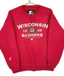 Wisconsin Badgers Starter Vintage Crewneck Sweatshirt - Great NCAA Gift for Fans