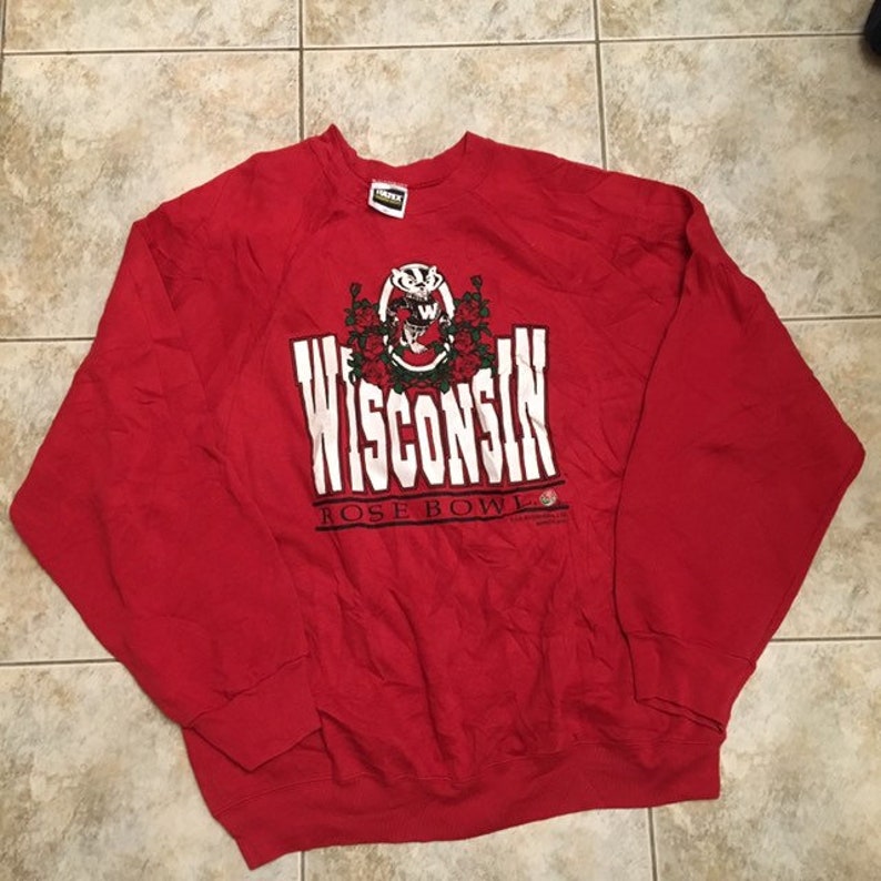 Wisconsin Badgers Vintage Style 1990s Rose Bowl Sweatshirt Bundle, Perfect for NCAA Fans