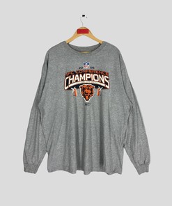 Y2K Chicago Bears NFL Champion Sweatshirt T-shirt Ideal Gift for NFL Fans
