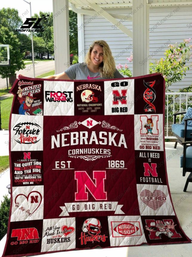 1869 Go Big Red Ncaa Nebraska Cornhuskers Quilt Bedding Set with Soft Quilt Blanket